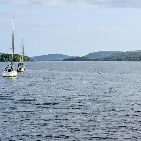 Strawberries And Cream